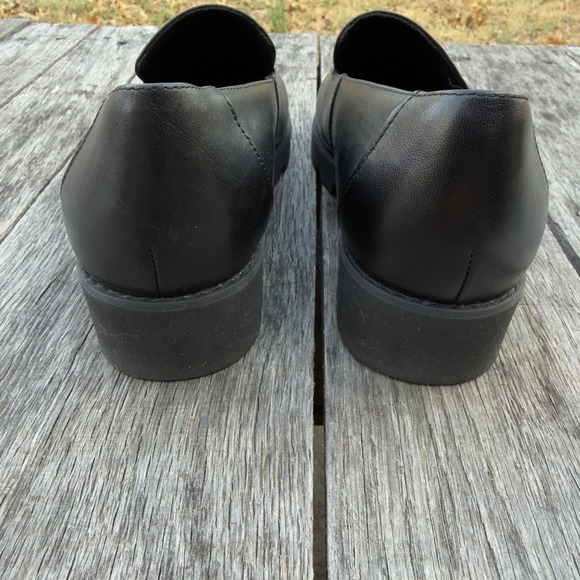 Vionic Kensley Black Leather Lug Sole Loafers Womens 6 Orthotic Comfort Shoes - Picture 2 of 7